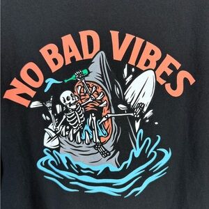 Cove Tee Skeleton Shark T-Shirt Black Unisex Mens Large Vibes Casual 100% Cotton